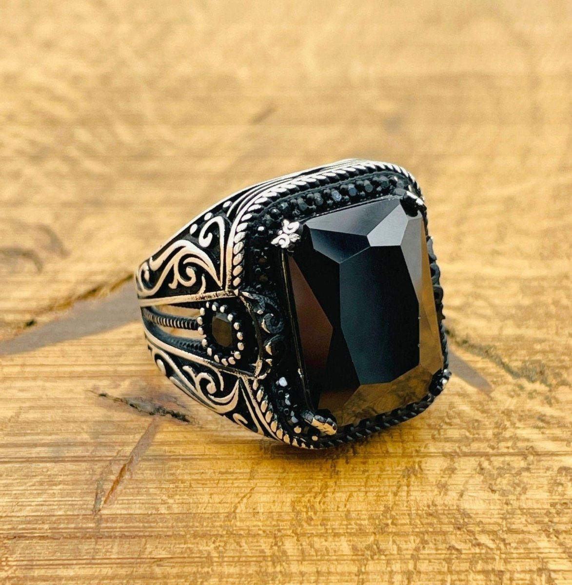 Black Zircon Stone Ring - TryAladdin