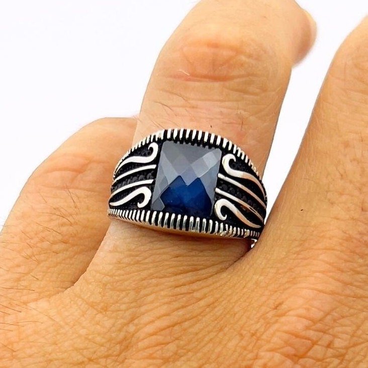 Blue Sapphire Stone Silver Ring - TryAladdin