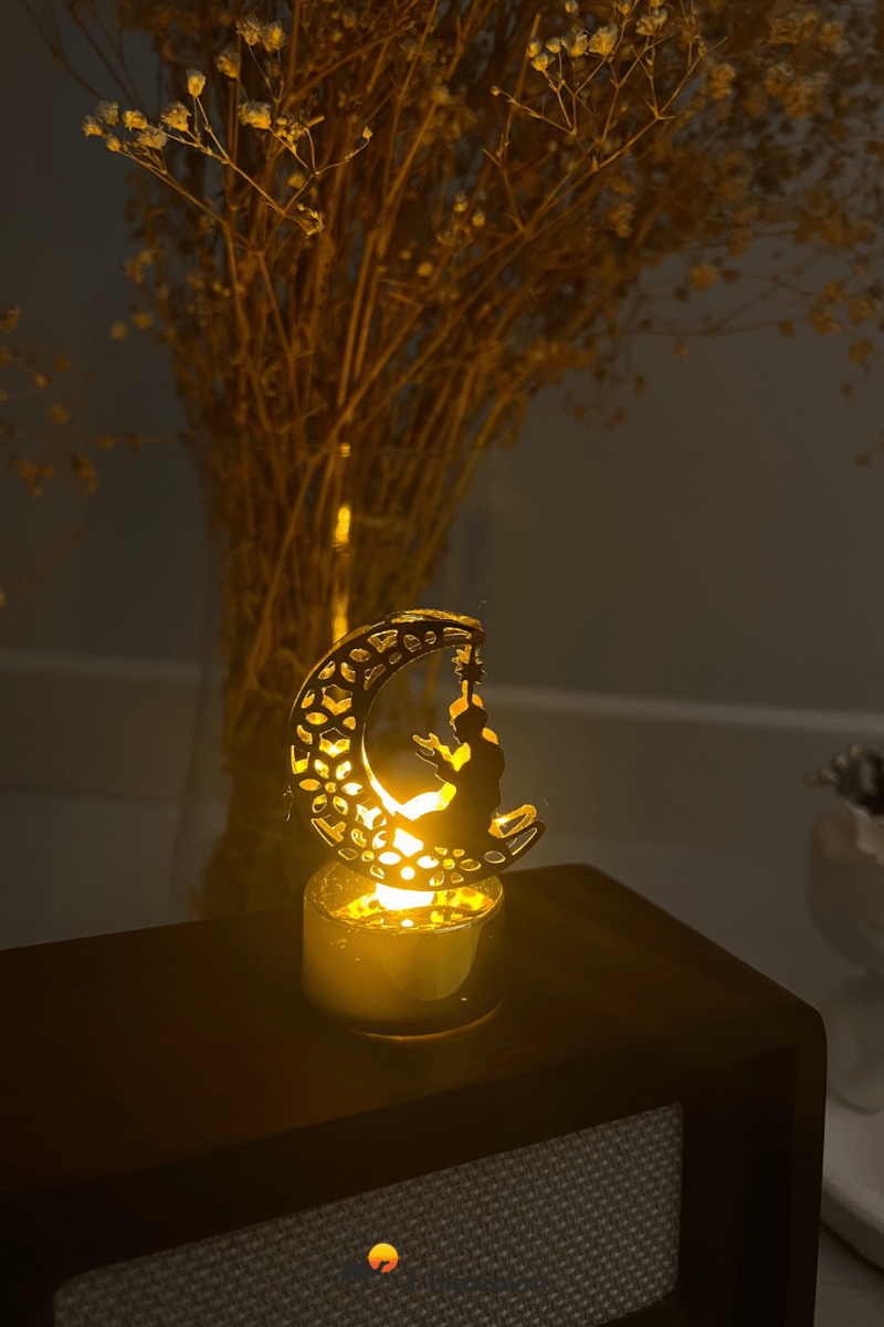 Crescent and Prayer Decorative LED Candle - TryAladdin