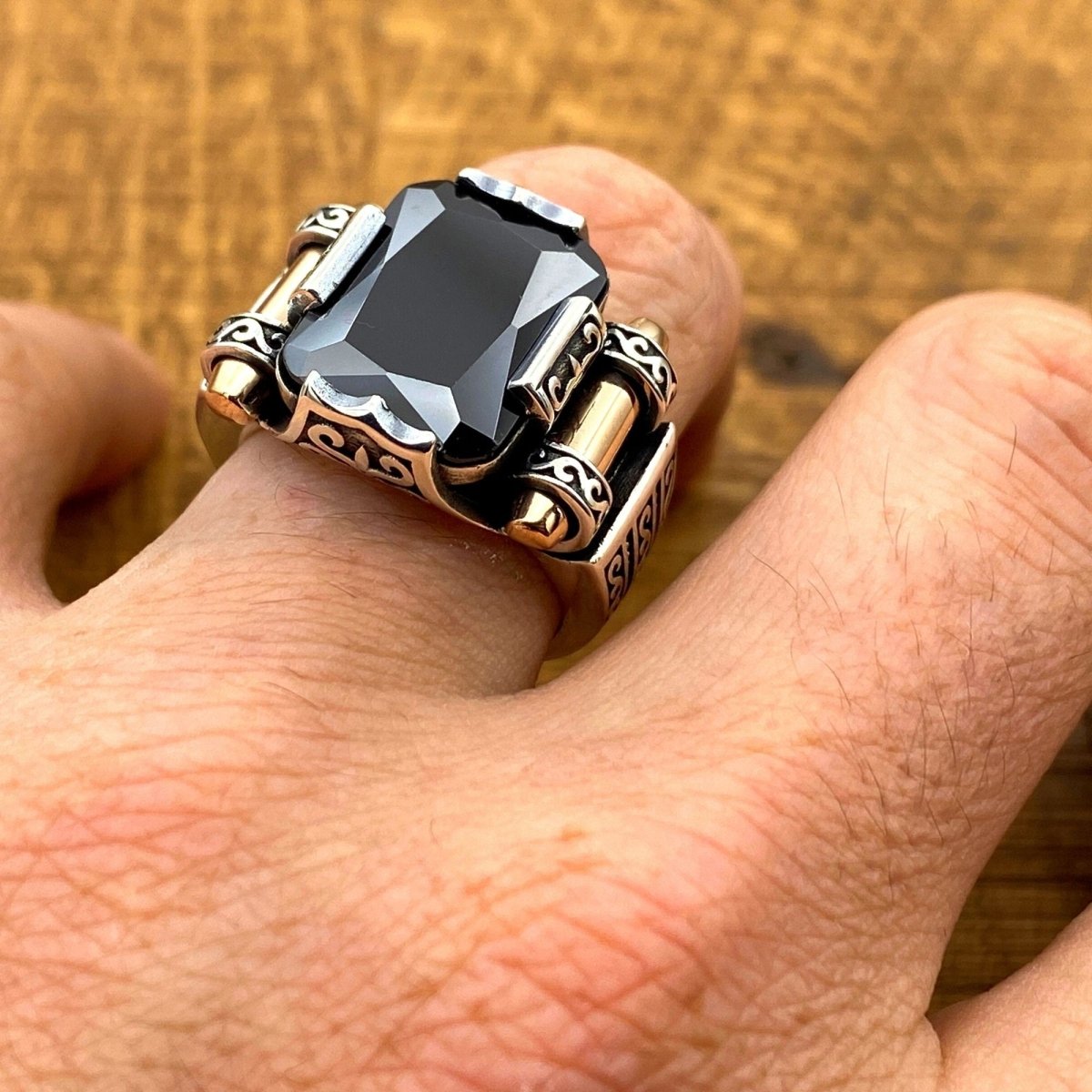 Handmade Men's Turkish Black Onyx Silver Ring - TryAladdin