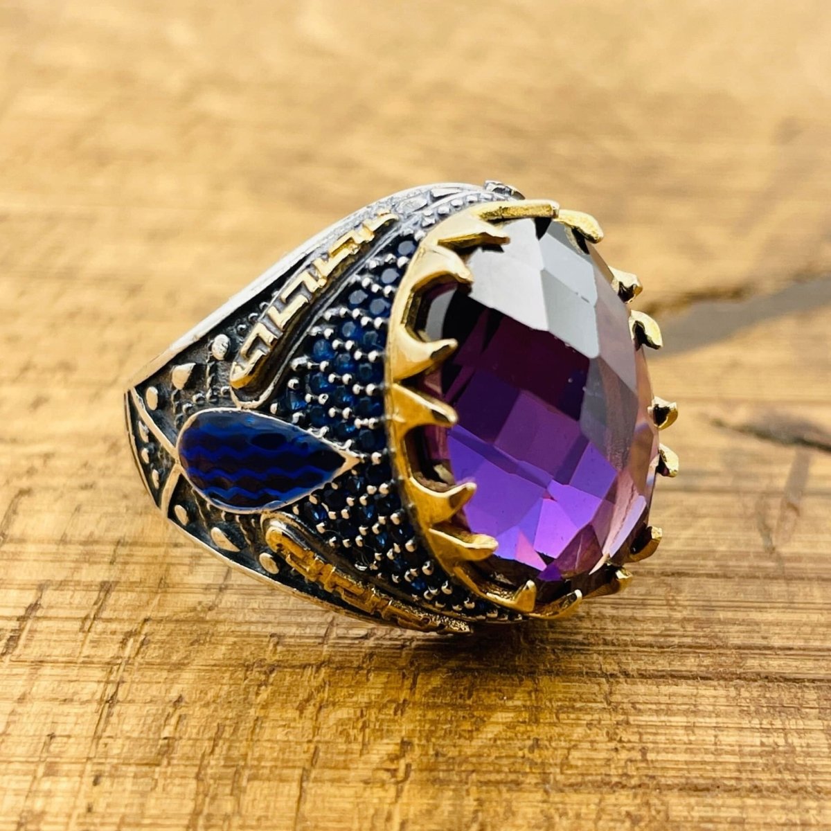 Men’s Amethyst Oval Ring - TryAladdin