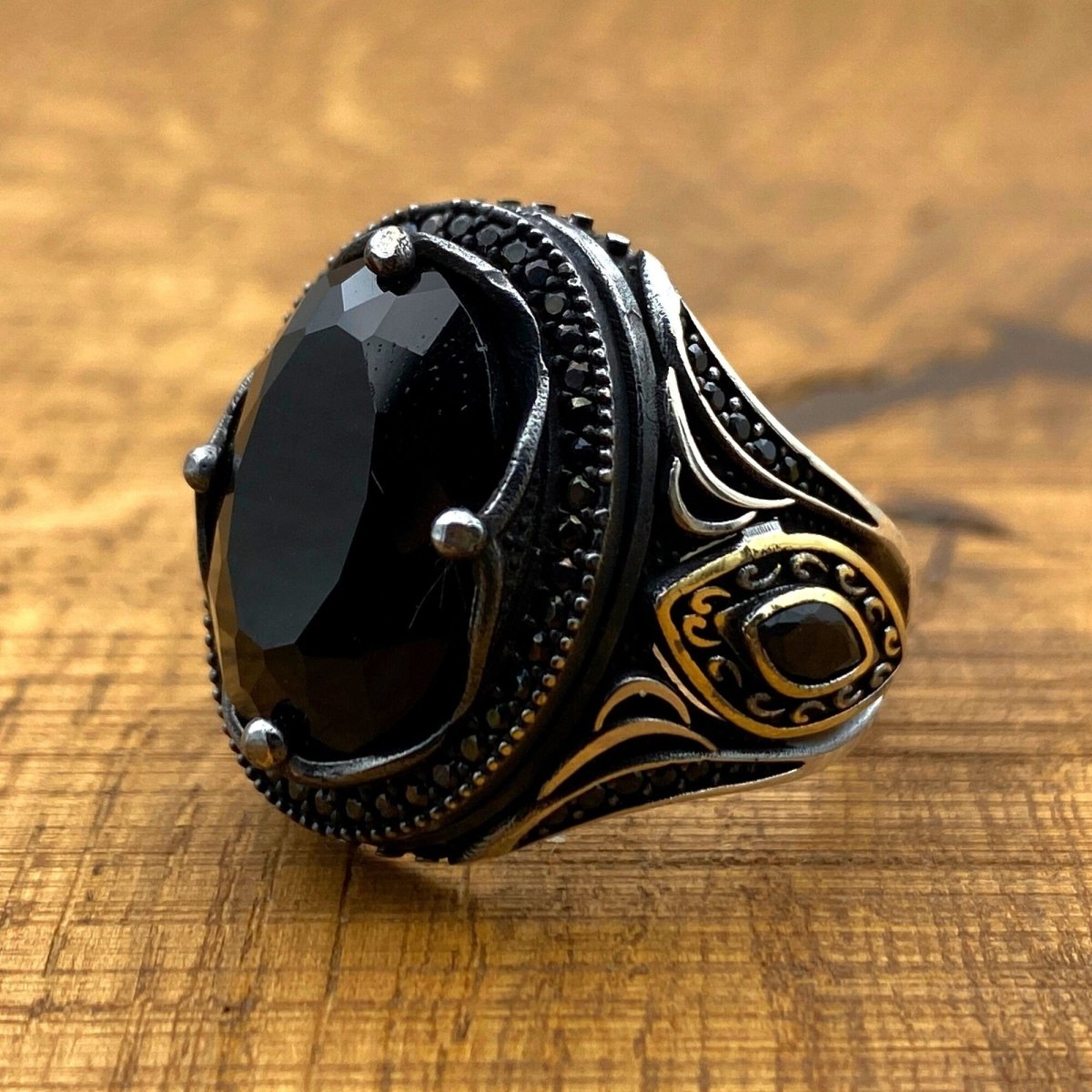 Men's Black Onyx Silver Ring - TryAladdin