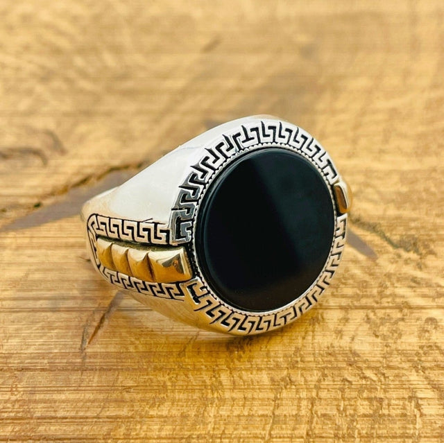 Men's Black Onyx Silver Ring - TryAladdin