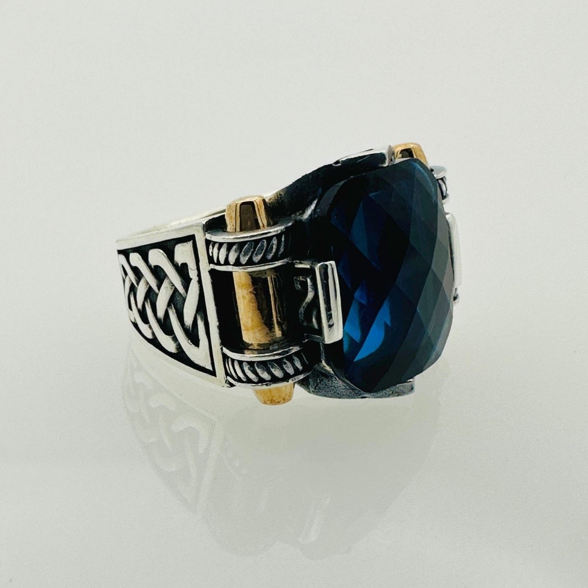 Men's Blue Zircon Silver Ring - TryAladdin