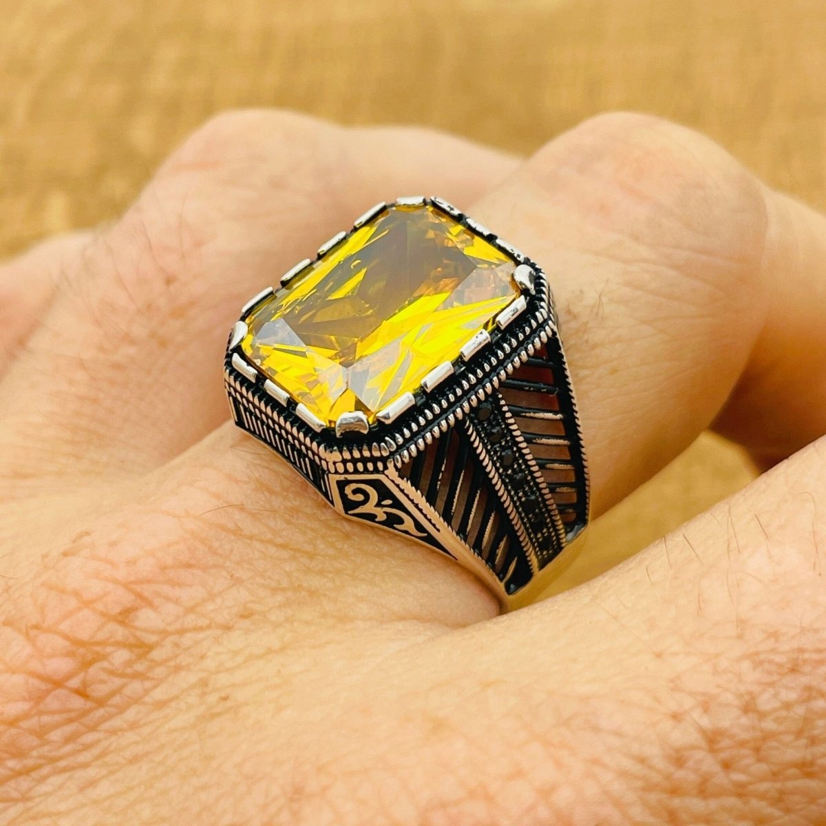 Men's Citrine Silver Ring - TryAladdin