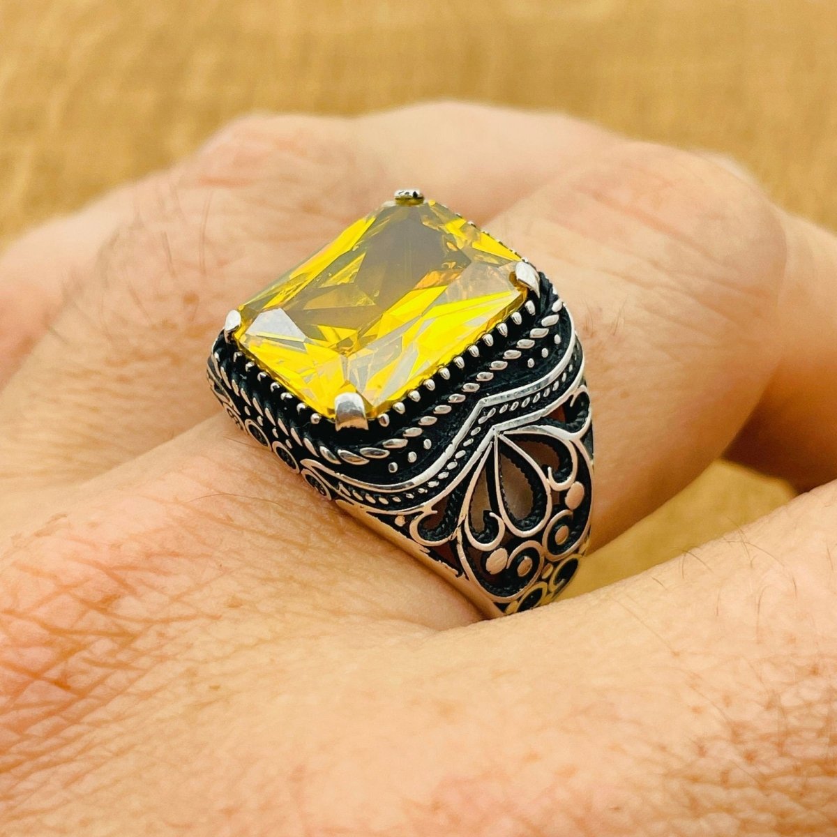 Men's Citrine Silver Ring - TryAladdin