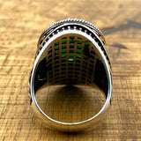 Men's Green Emerald Stone Handmade Silver Ring - TryAladdin