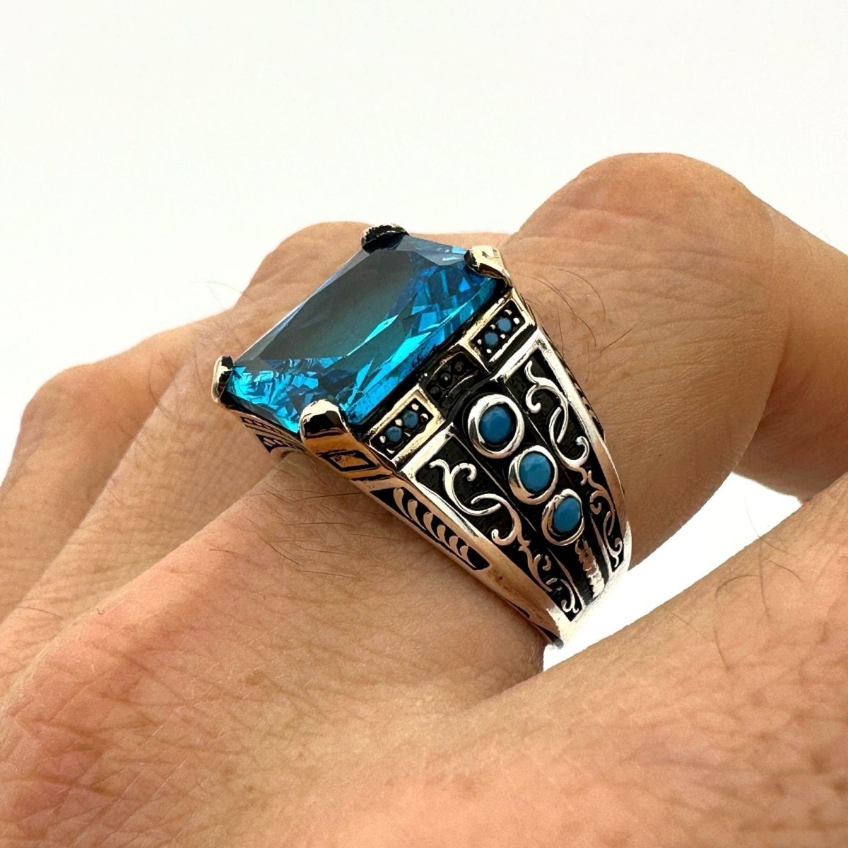 Men's Handmade Blue Aquamarine Square Stone Silver Ring - TryAladdin