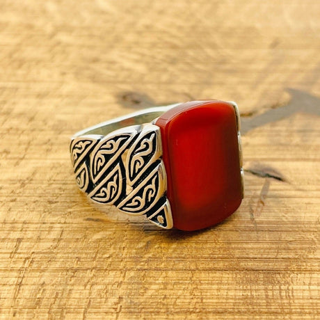 Men's Red Square Agate Ring - TryAladdin