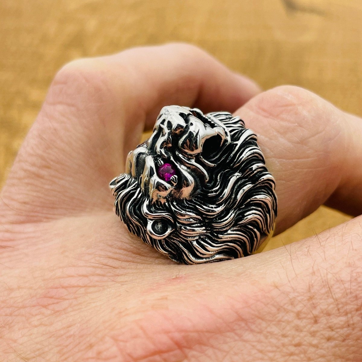 Men's Silver Lion Ring - TryAladdin