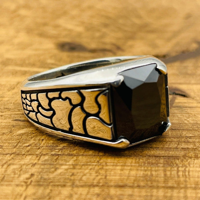 Minimalist Square Black Onyx Stone Men's Ring - TryAladdin