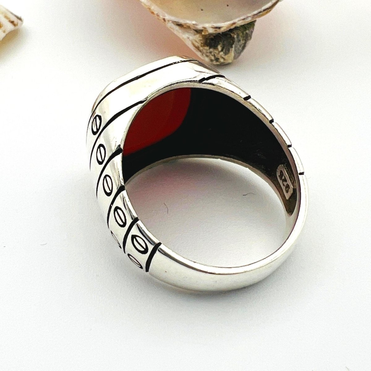 Red Agate Stone Men's Ring - TryAladdin