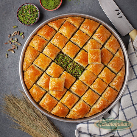 Celebiogullari | Antep Special Square Baklava with Pistachio - TryAladdin