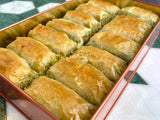 Koskeroglu | Antep Wrap Baklava with Pistachio in Gift Metal Box - TryAladdin