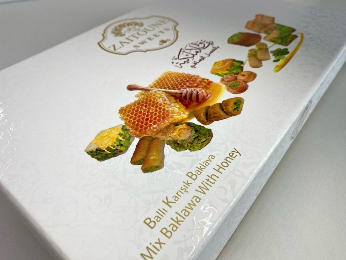 Zaitoune - Premium Mix Baklava with Honey - Exclusive Gift Box - (2.2 lb | 1 kg) - TryAladdin